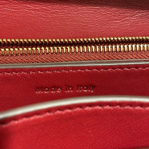 Celine Medium Classic Box Bag - Picture 14 of 16